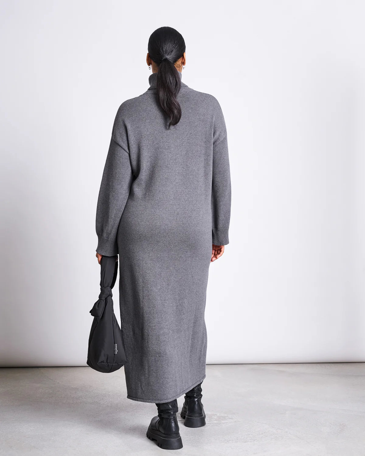 Midi Knit Dress INARI