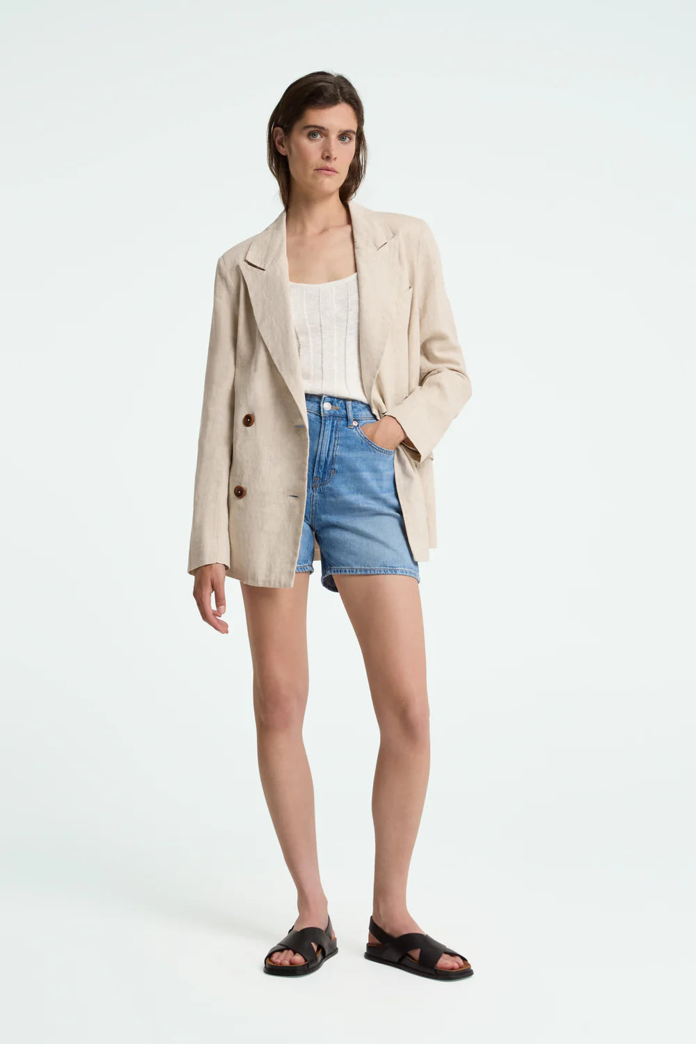 LIORA Short