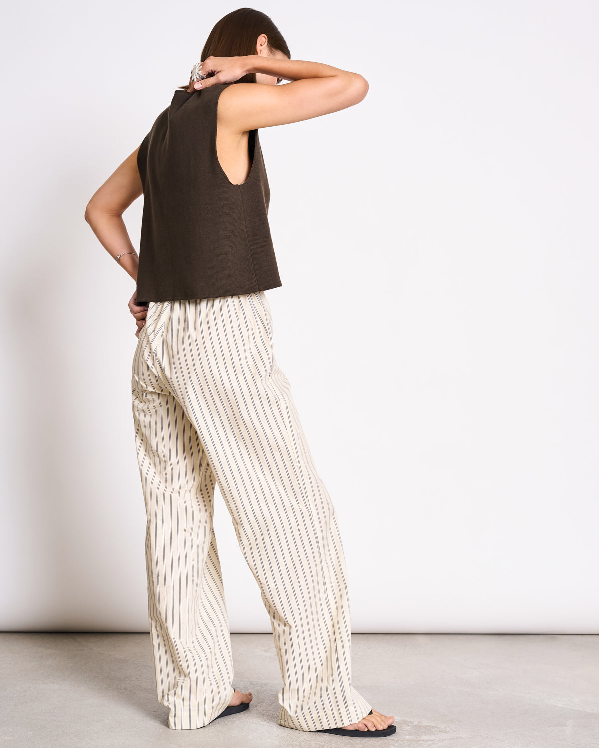 Wavy Knit Vest CORYL