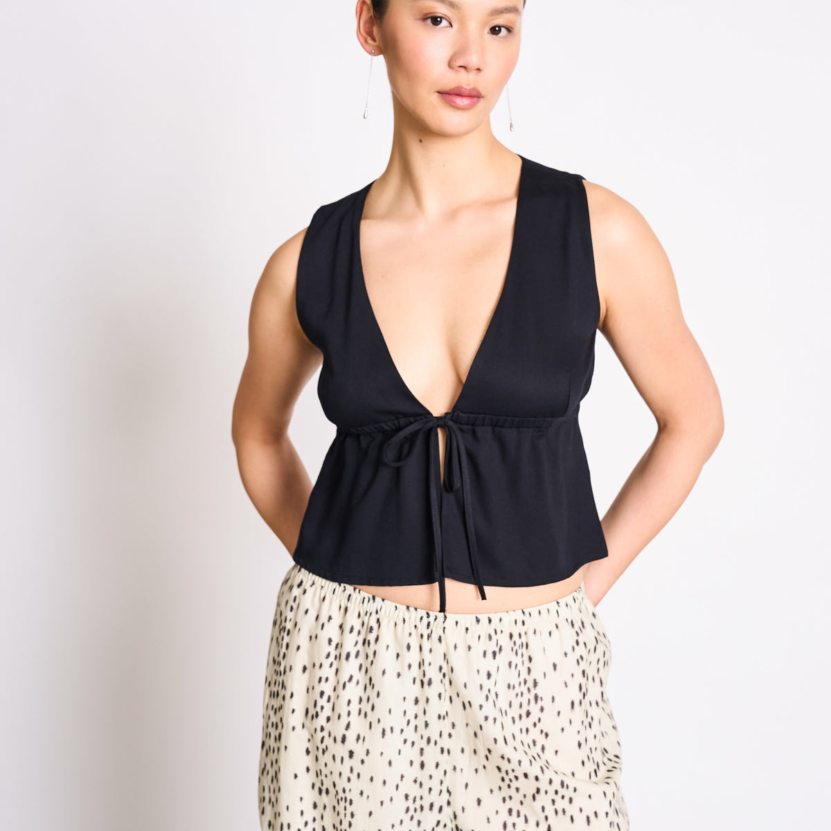 Tie Top VESTER