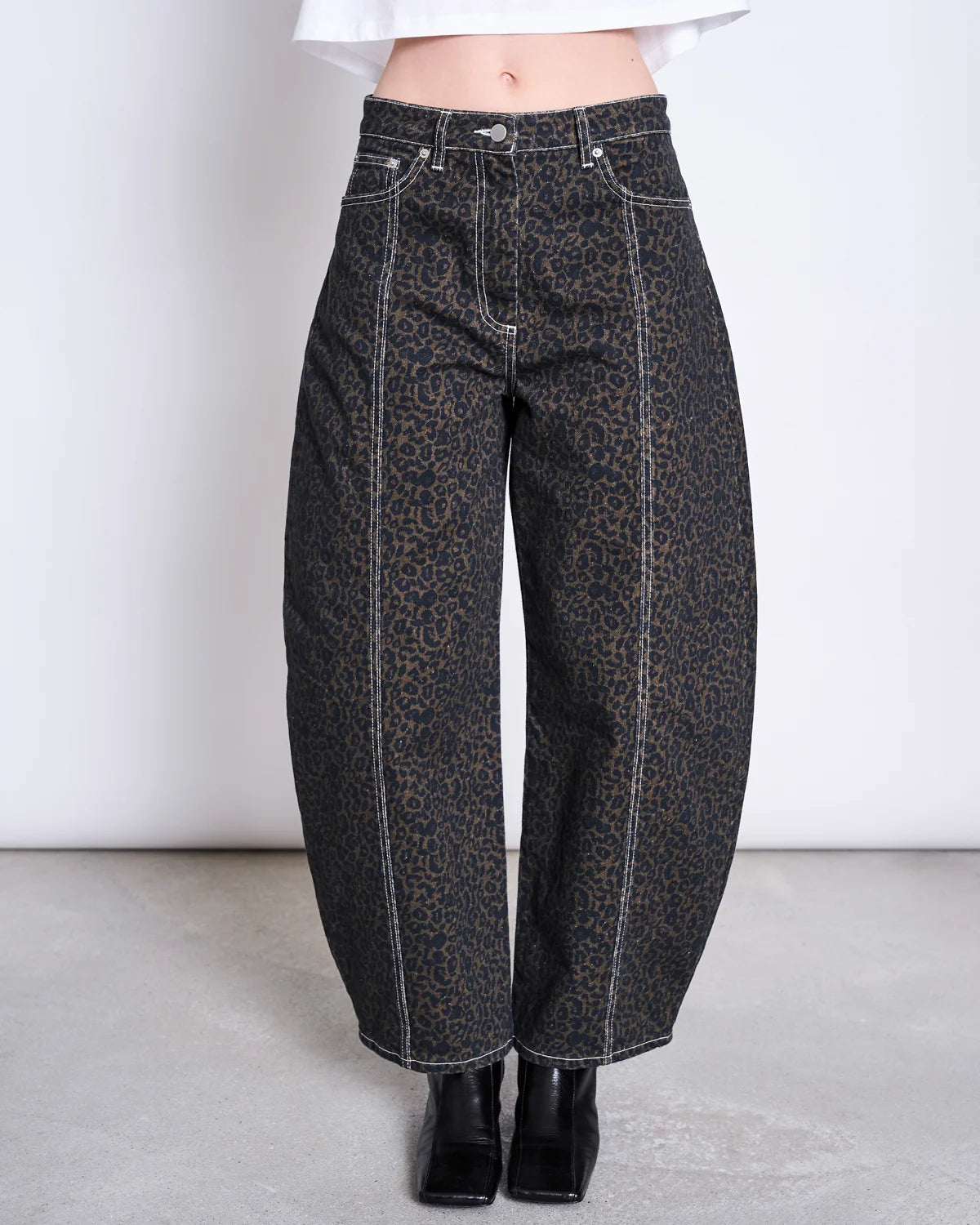Barrel Leg Denim Jeans FAYA