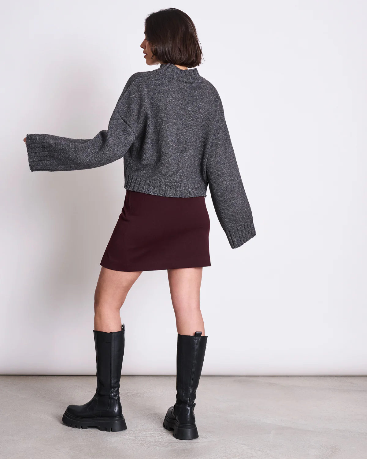 Asymmetric Jumper SAMEA