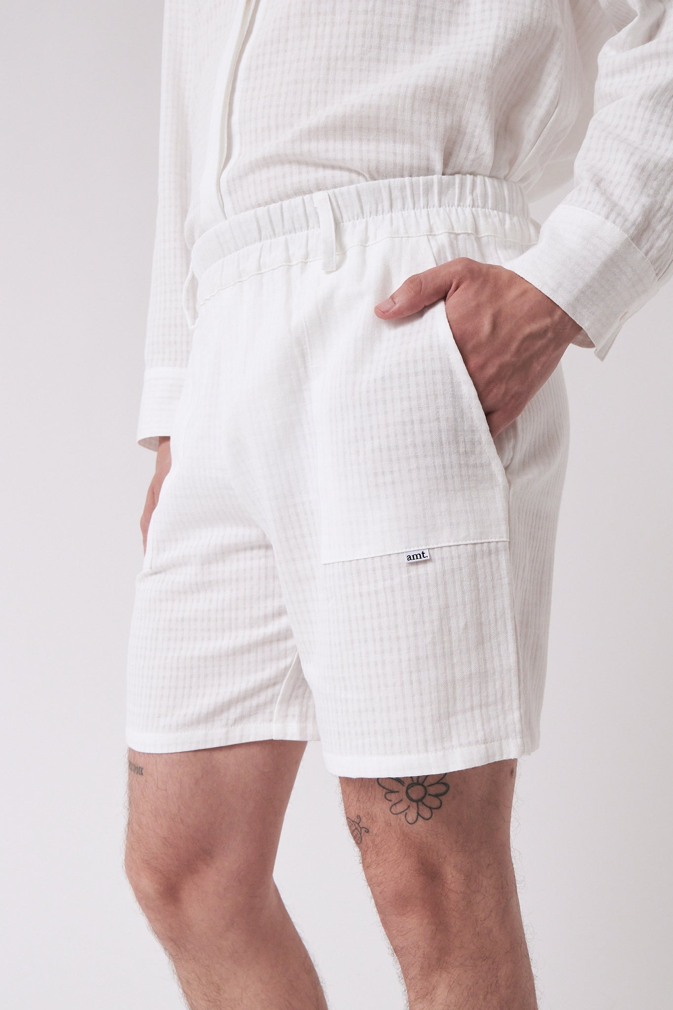 Caracas Short